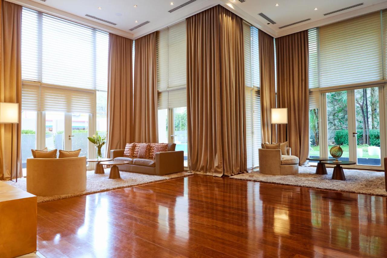 Grand Brizo Comahue Hotel Neuquen Bagian luar foto