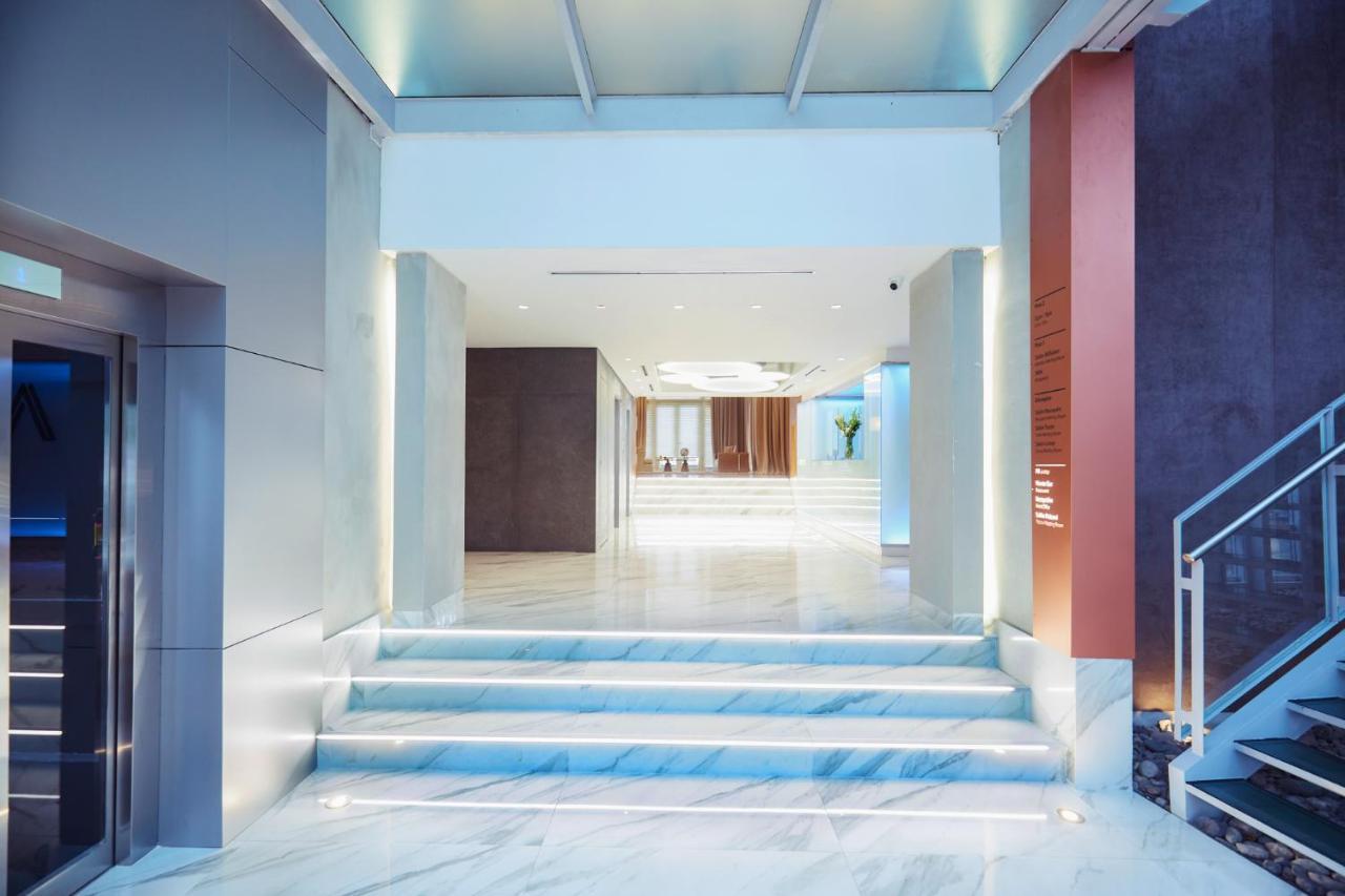 Grand Brizo Comahue Hotel Neuquen Bagian luar foto