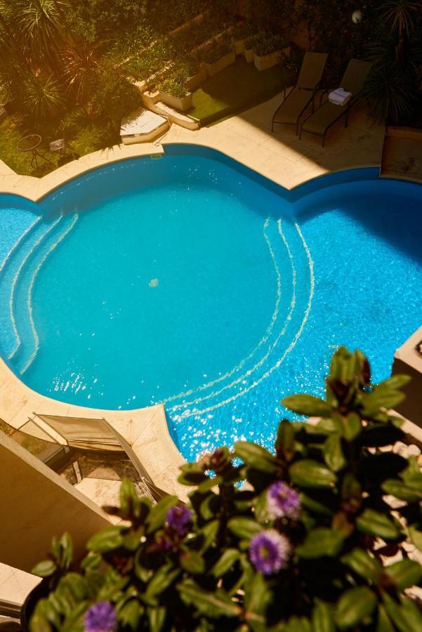 Grand Brizo Comahue Hotel Neuquen Bagian luar foto