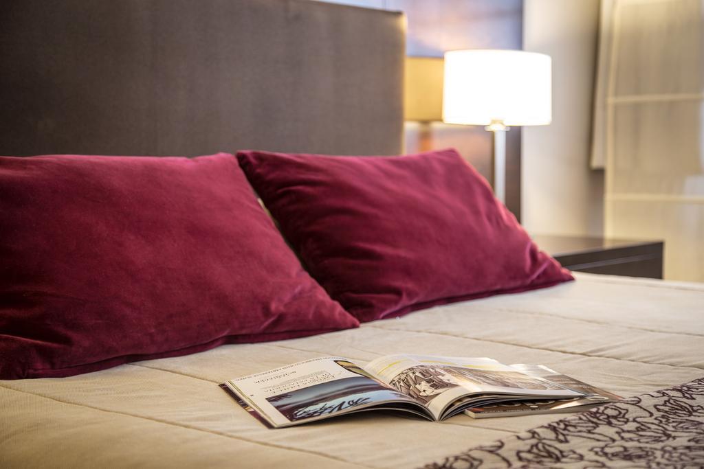 Grand Brizo Comahue Hotel Neuquen Bagian luar foto
