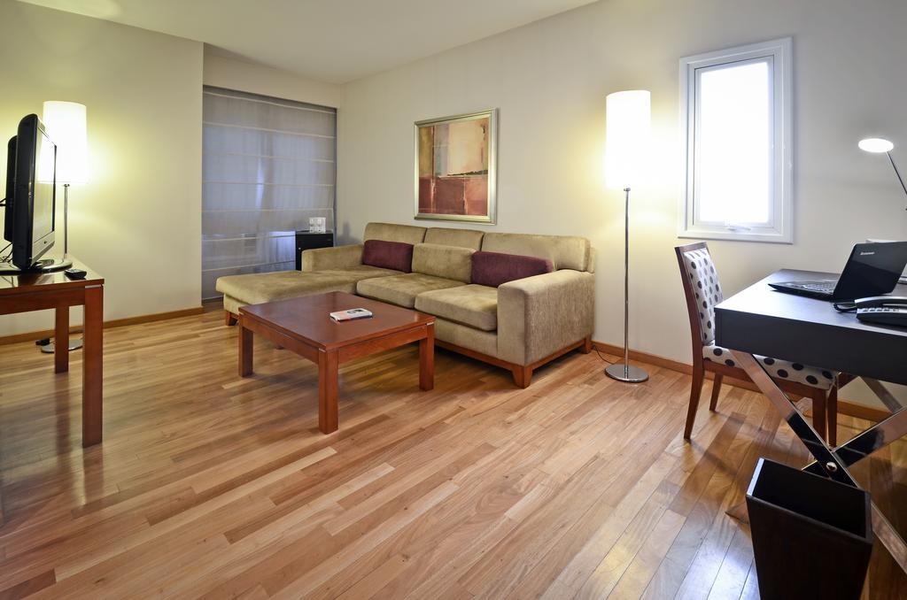 Grand Brizo Comahue Hotel Neuquen Bagian luar foto