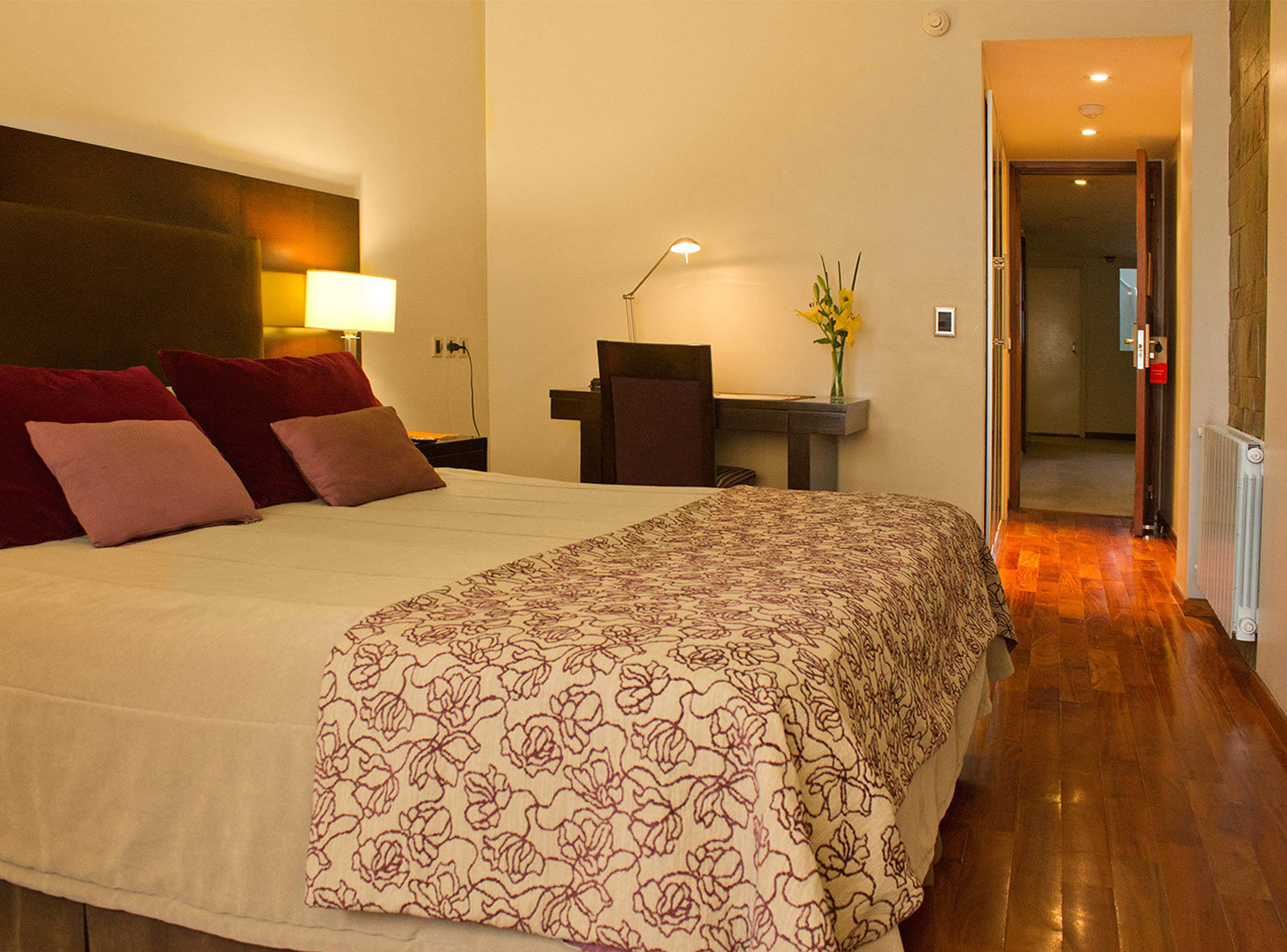 Grand Brizo Comahue Hotel Neuquen Bagian luar foto